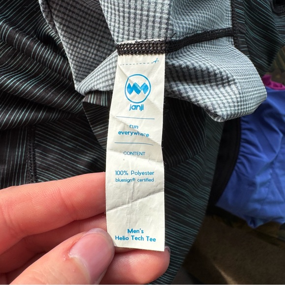 Janji | Helio Tech T-Shirt in Sea Stripe - Picture 6 of 6